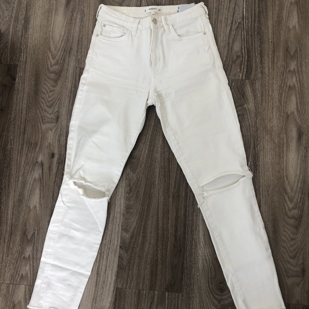 Mango Skinny distressed cropped jeans Size 4 (25 x 27) White